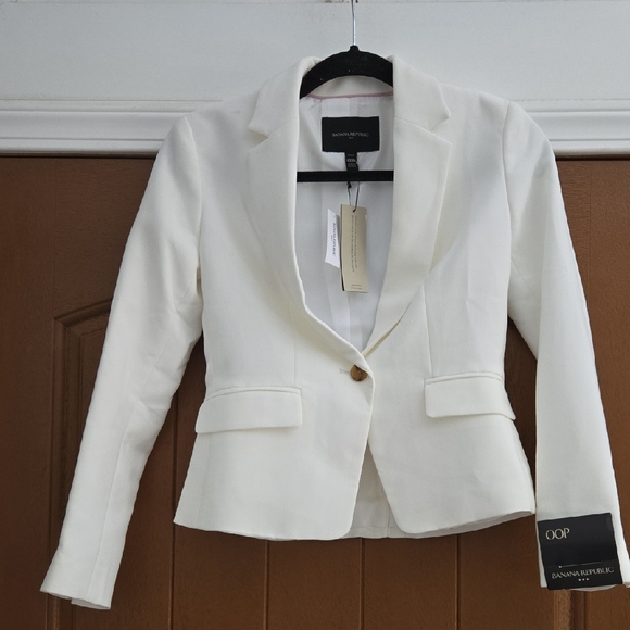 Banana Republic Jackets & Blazers - Banana Republic White Tailored Blazer Modern Petite OOP
